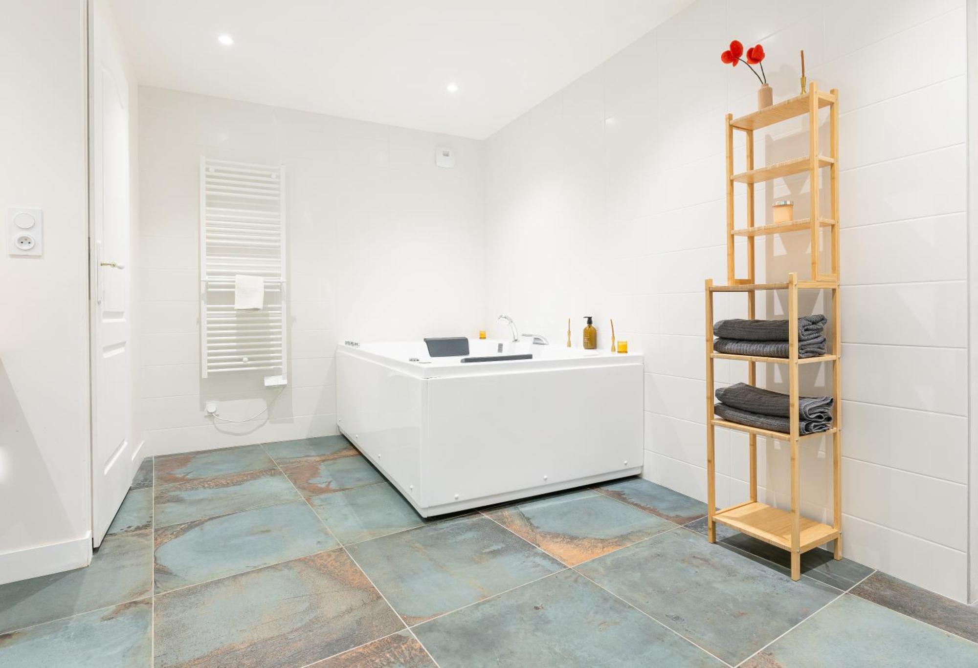 Duplex & Detente En Hyper-centre Avec Parking Prive *